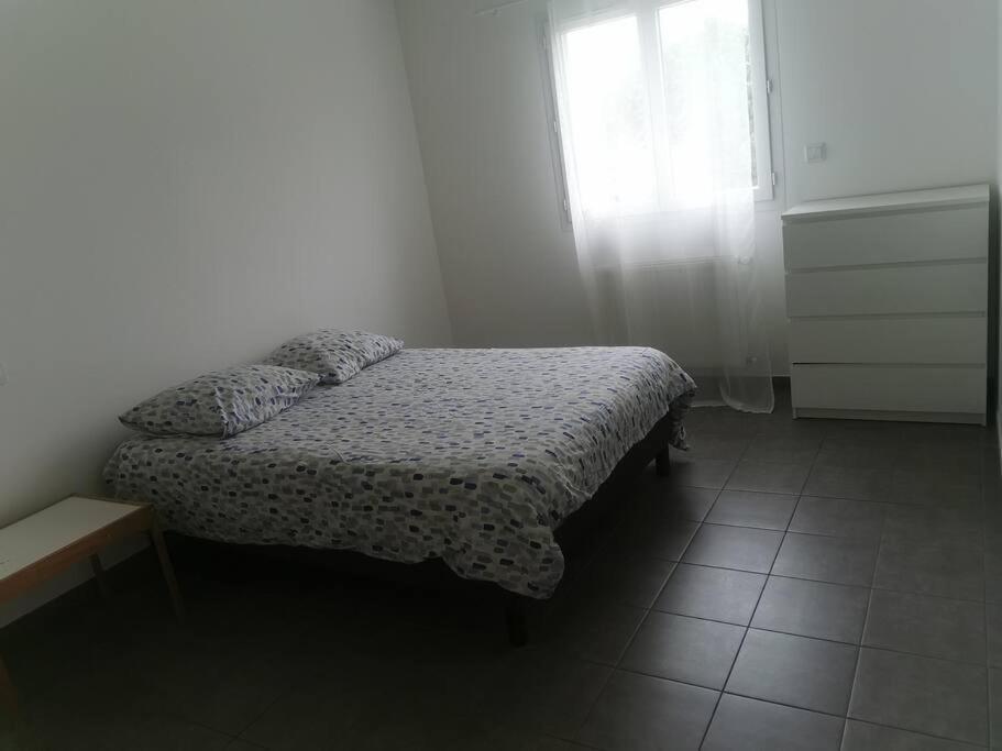 Jolie Maison Entiere Avec 3 Chambres Centre Ville Saint-André-de-Cubzac Dış mekan fotoğraf