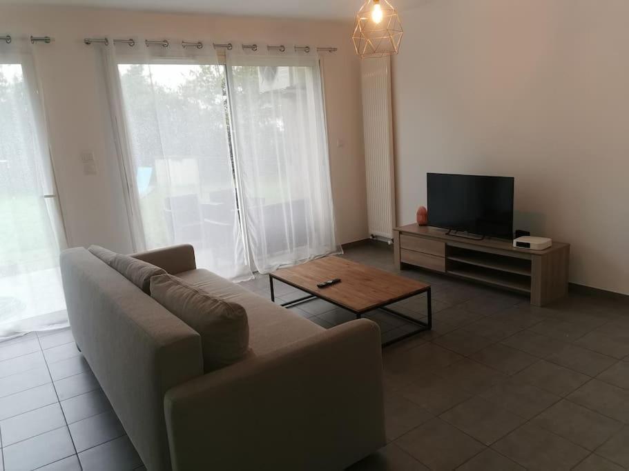 Jolie Maison Entiere Avec 3 Chambres Centre Ville Saint-André-de-Cubzac Dış mekan fotoğraf